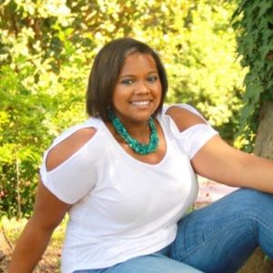 Meet your Posher, Holly